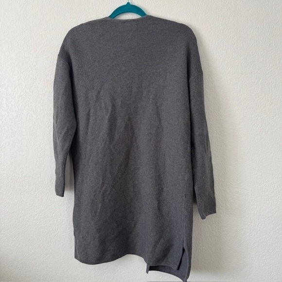 Banana Republic Petite Cardigan Long Sleeve Knit Gray M - Picture 4 of 7